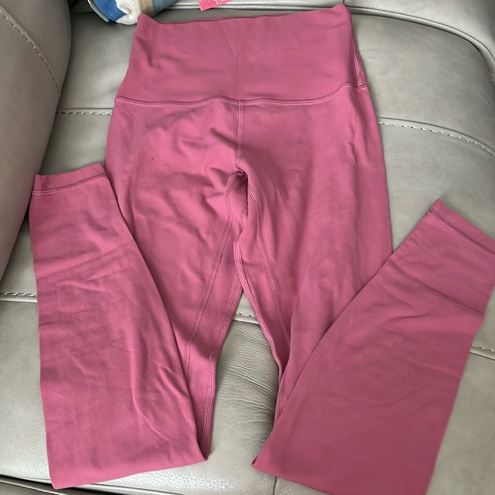 Lululemon berry mauve  Align leggings